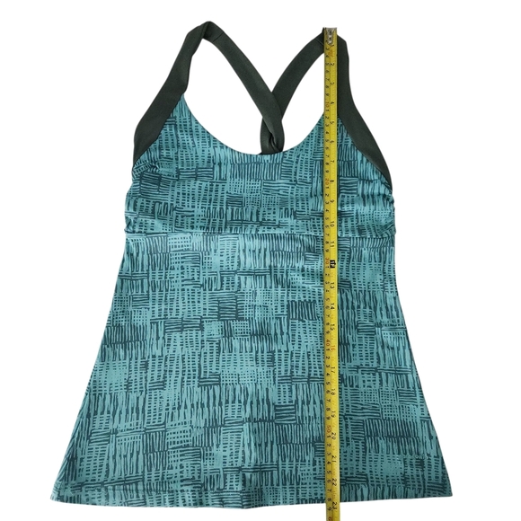 PATAGONIA Women's Printed Built-In Bra Tank Top small - Picture 9 of 11